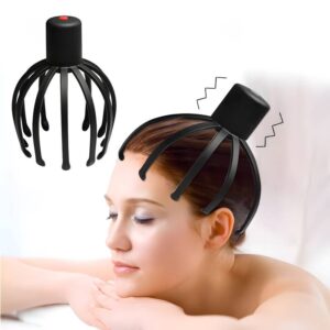 Elektrisk huvudmassageapparat som masserar hårbotten på en avslappnad kvinna.